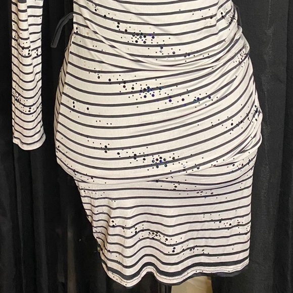 📸 Sequin B & W Dress🖤 - Picture 4 of 5